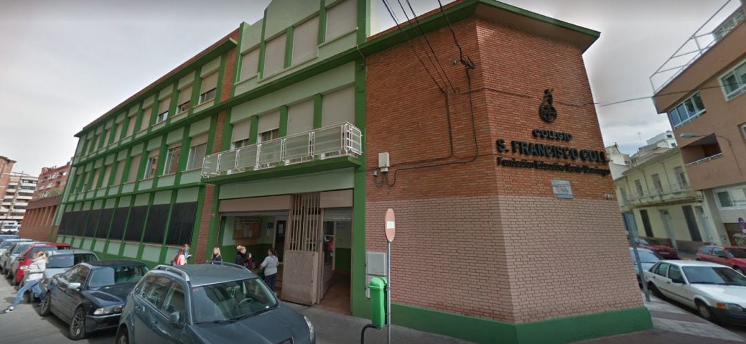 Fachada del Francisco Coll