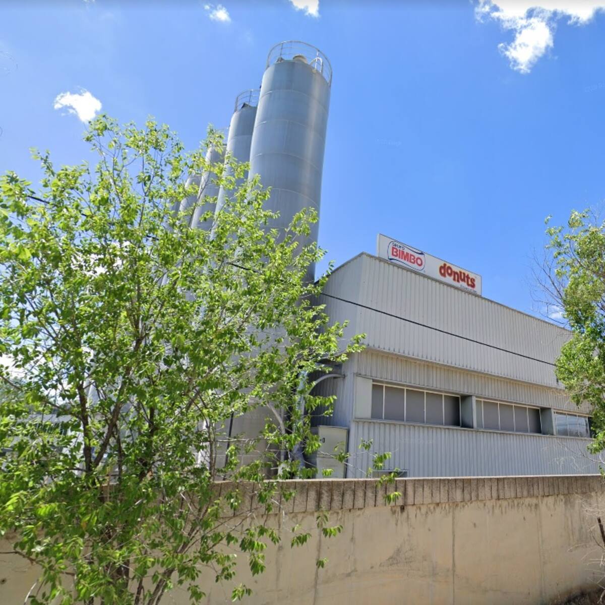 La dirección del Grupo Bimbo buscará un acuerdo que minimice el impacto del cierre de su fábrica en Paracuellos de Jarama