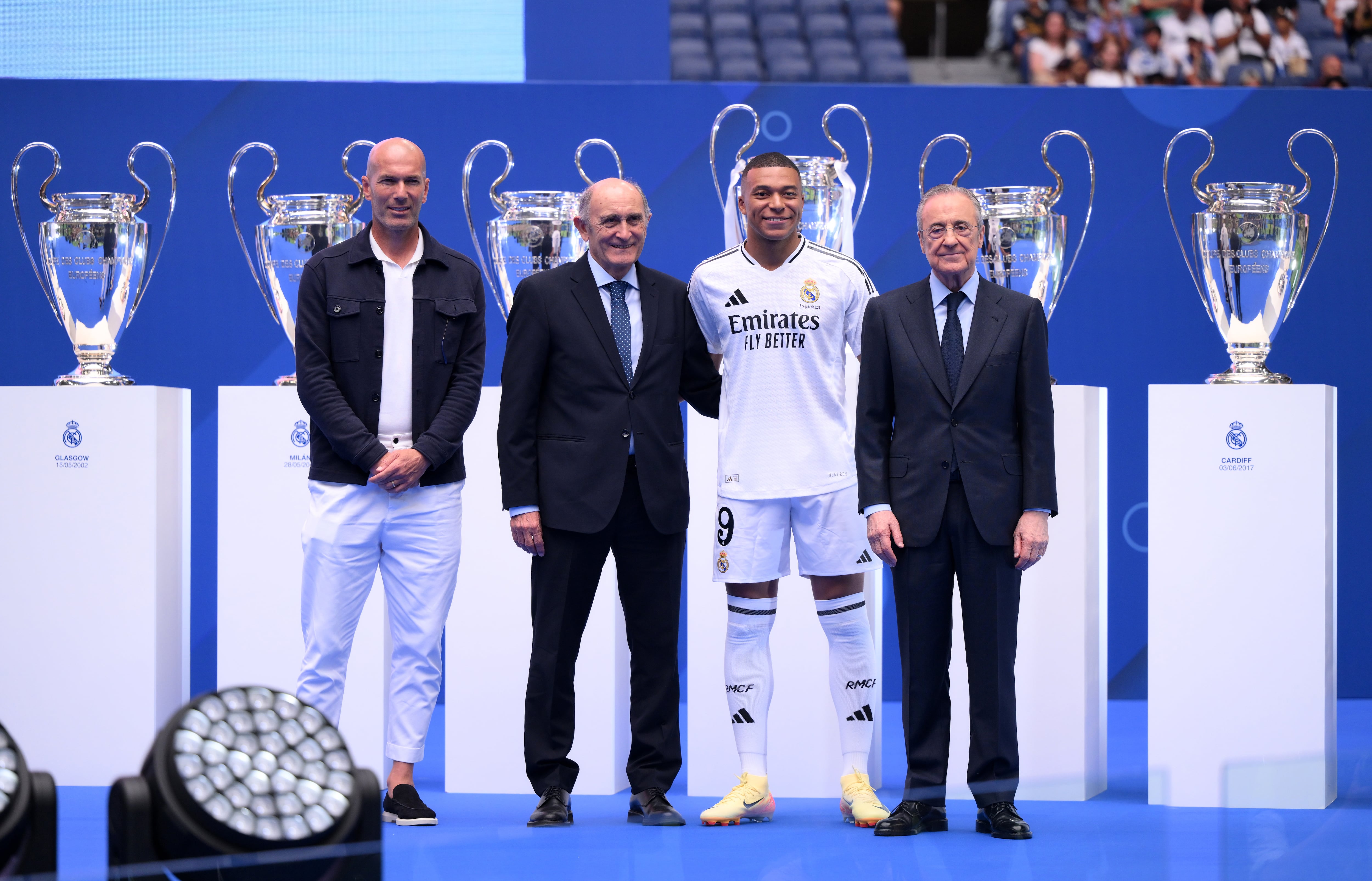 Zinedine Zidane, Pirri, Kylian Mbappé y Florentino Pérez