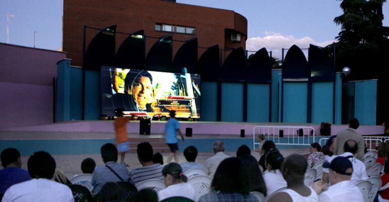 Las proyecciones de verano protagoniza el fin de semana en los diversos municipios de la zona norte