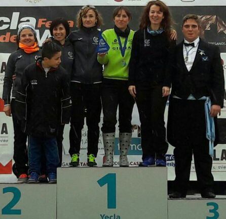 El equipo femenino subió al podio