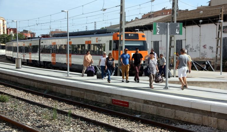 Tren a l'estació de Tortosa