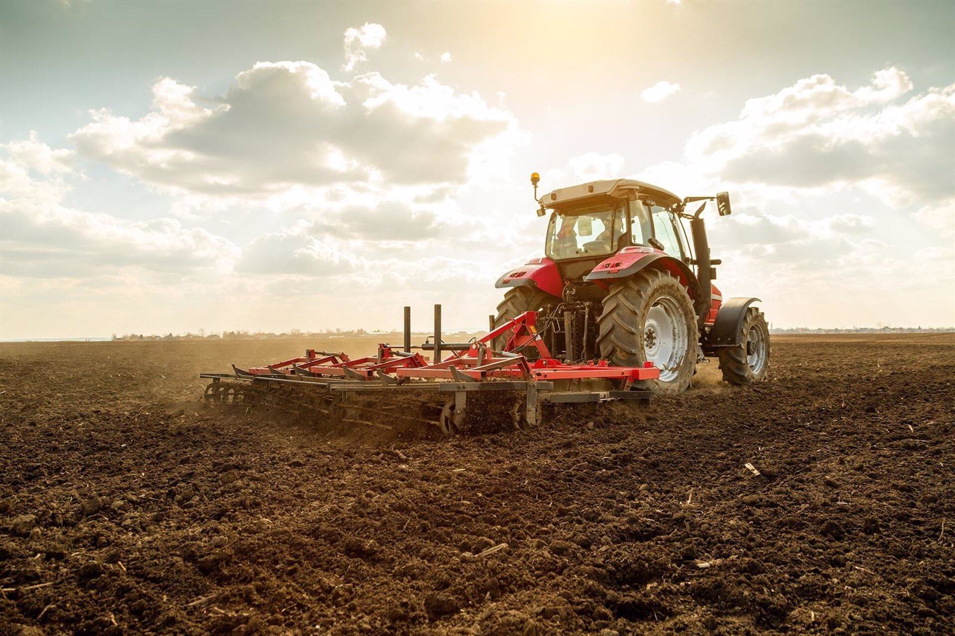 Tractor en el campo