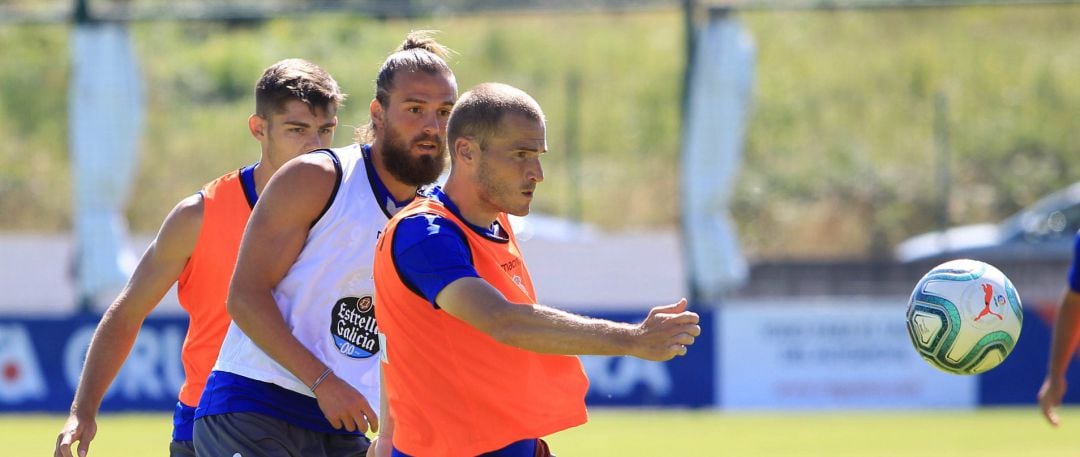 Bergantiños en un entrenamiento del Deportivo