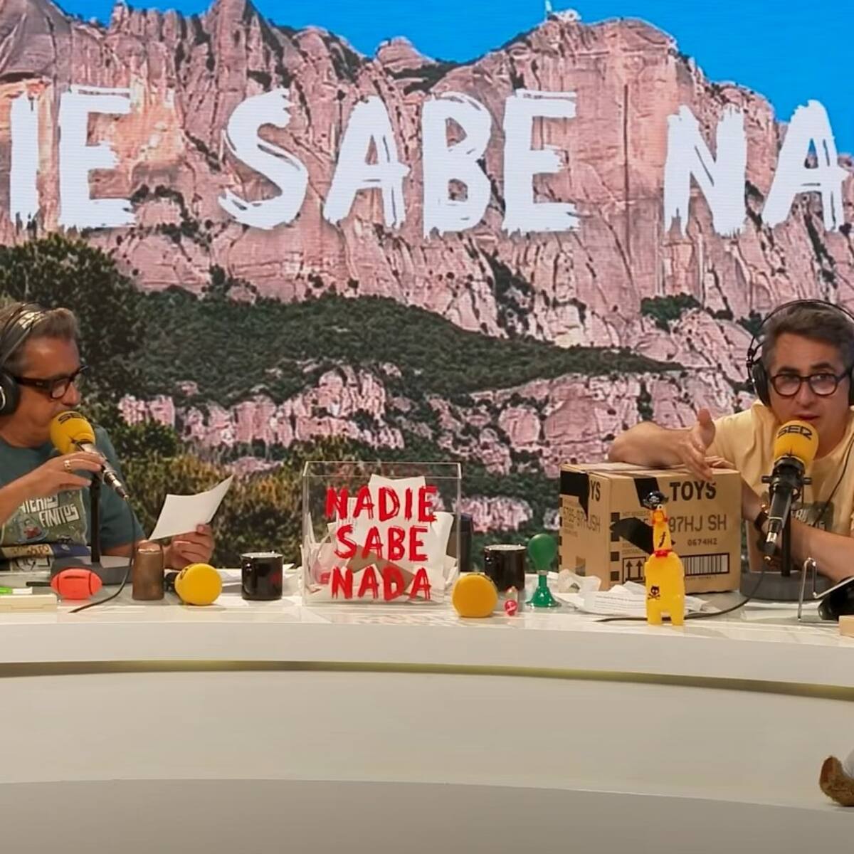 "¿Eres idiota?": la broma recurrente de una oyente cada vez que va a aparcar que se convierte en un auténtico deporte de riesgo