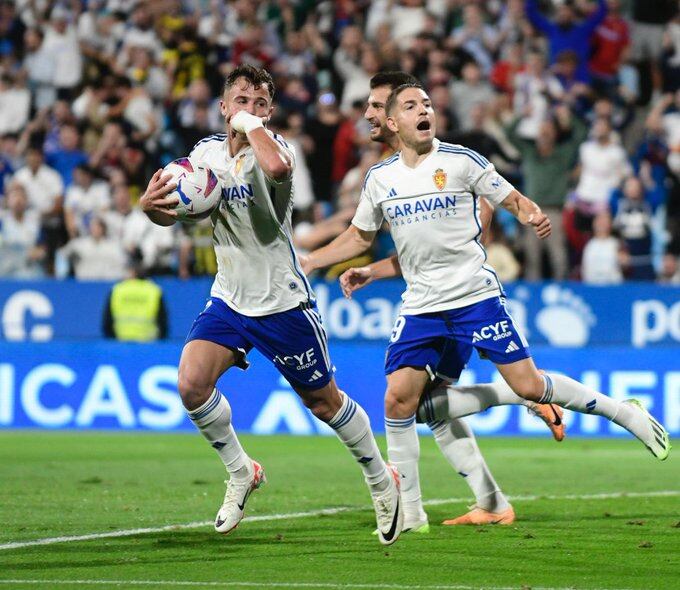 Germán Valera celebra el gol que marcó en la última jugada de la primera parte