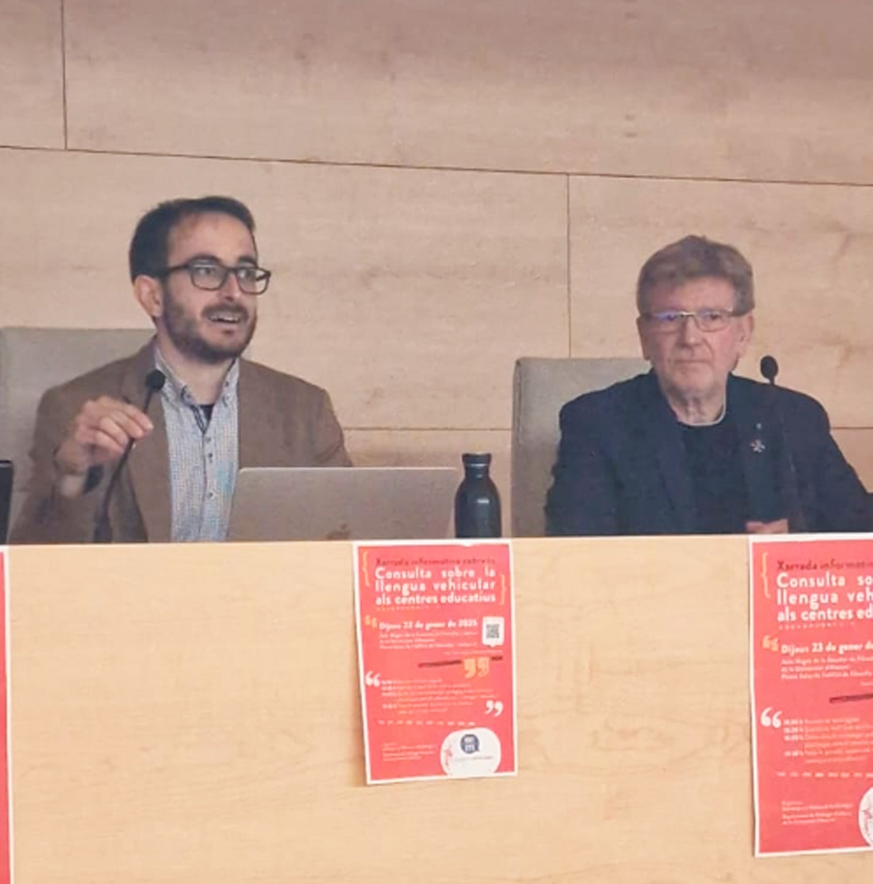 Jordi Antolí, a l&#039;esquerra, junt a Jaume Fullana, a la dreta, en un acte recent a la Universitat d&#039;Alacant