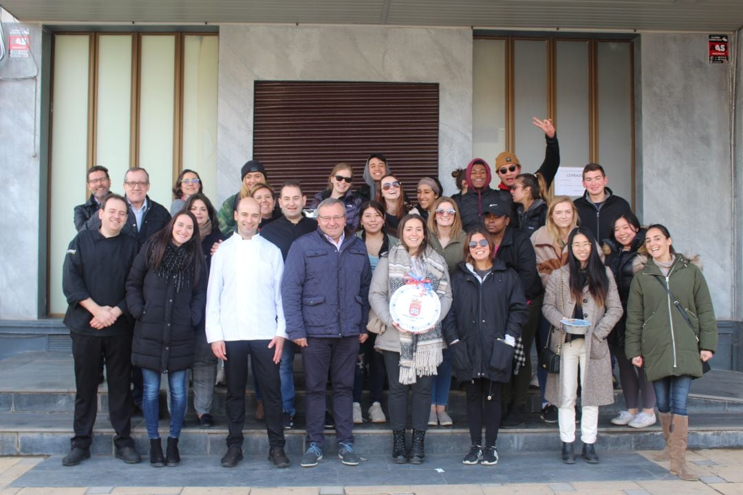 Estudiantes de Illinois visitan el CIES de Quintanar
