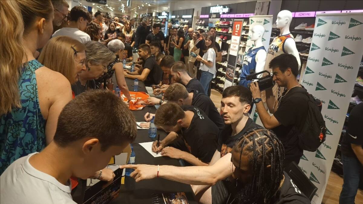 La 'UCAManía' se desata en Murcia