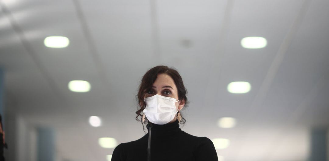 La presidenta de la Comunidad de Madrid, Isabel Díaz Ayuso, interviene durante la visita programada al Centro Público de Educación Especial María Soriano, en Madrid