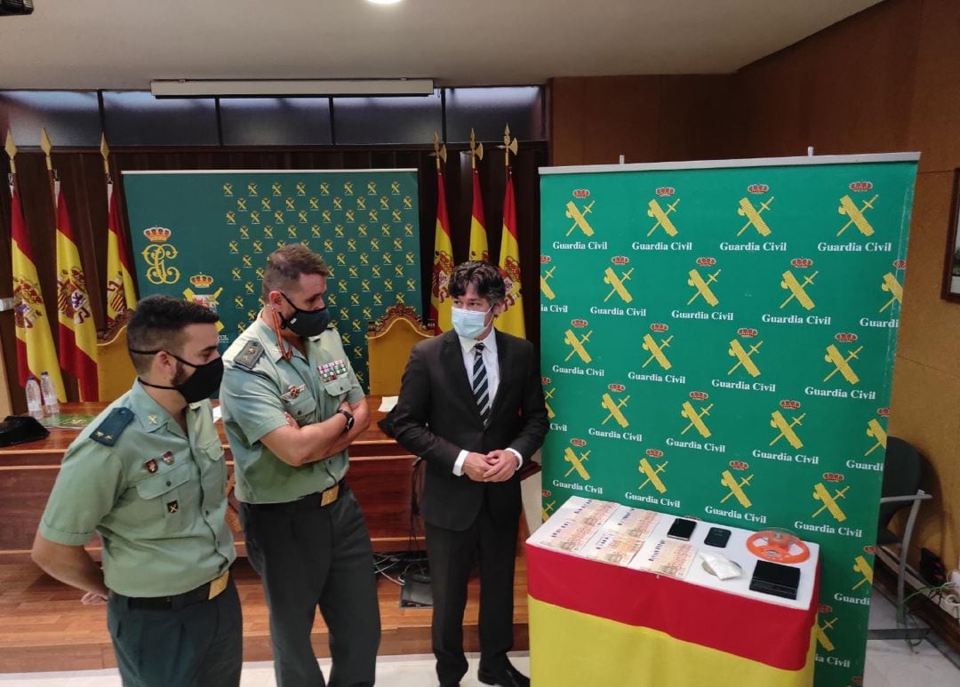 La Guardia Civil ha desmantelado uno de los puntos de droga más activos del Valle del Tiétar, y ha esclarecido una estafa de un préstamo por internet 