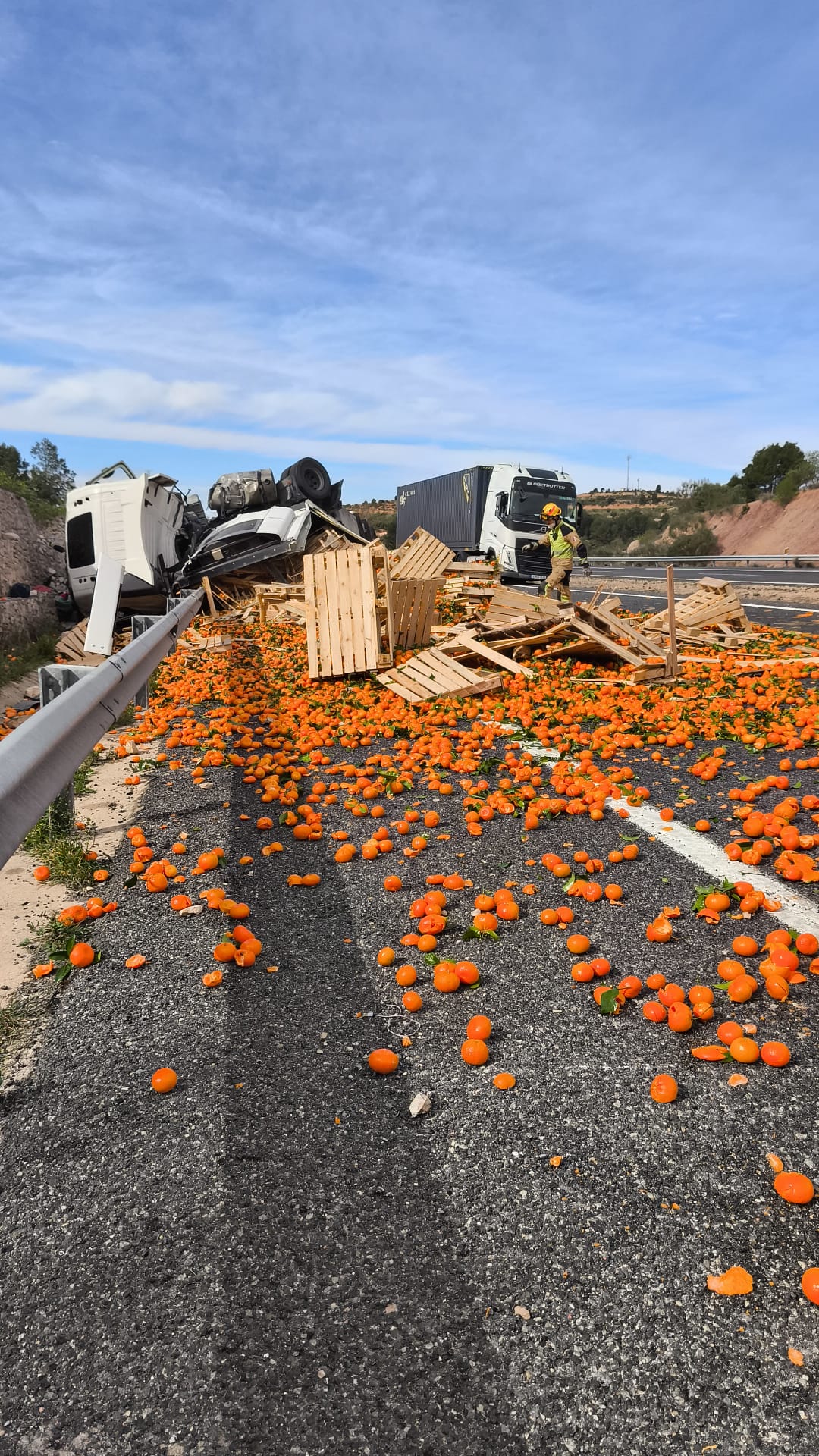 Accidente en la A-3 altura Motilla del Palancar