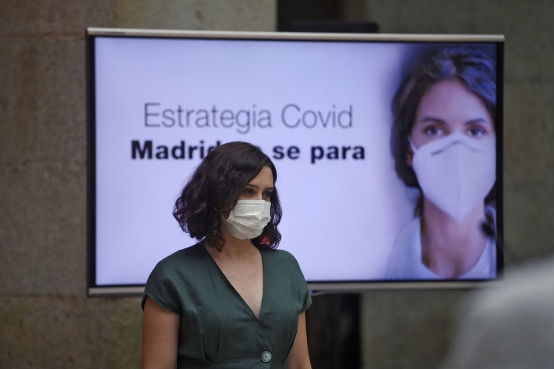 La presidenta de la Comunidad de Madrid, Isabel Díaz Ayuso, presenta la estrategia de continuidad del Covid-19, en la Casa de Correos, Madrid (España), a 28 de julio de 2020.