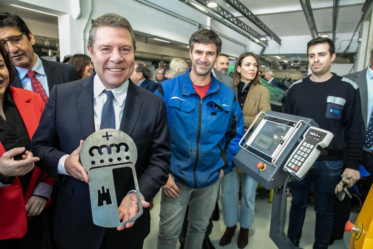 Emiliano García-Page, presidente de Castilla La Mancha, ha inaugurado la reforma del Centro Integrado de Formación Profesional Virgen de Gracia de Puertollano