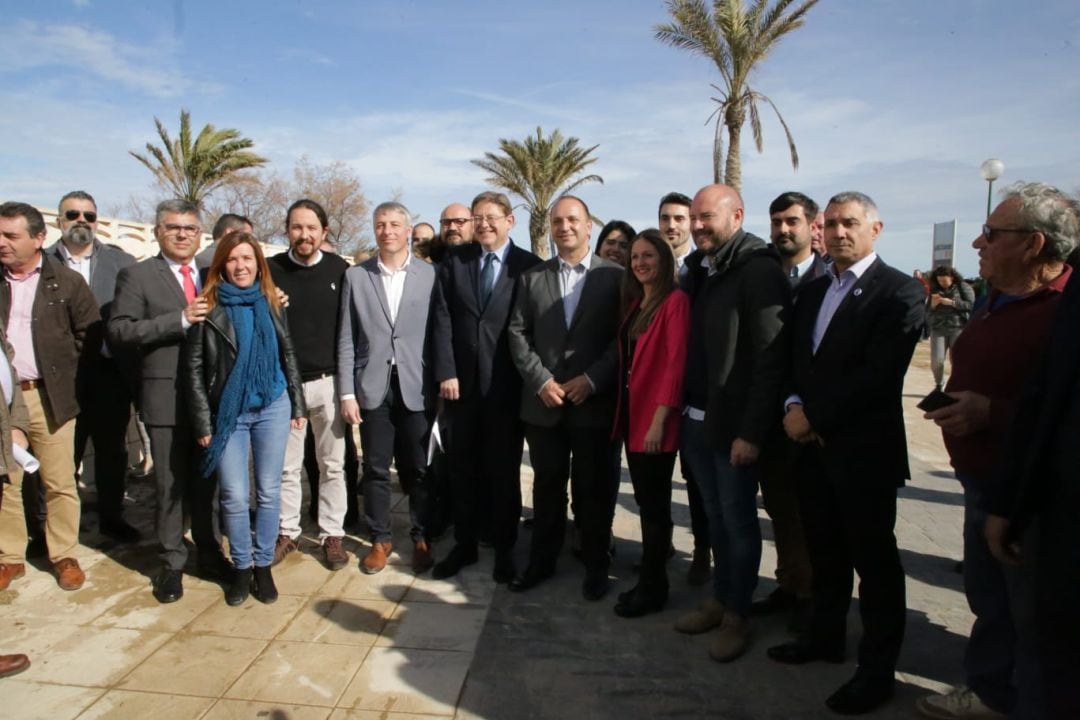 Pablo Iglesias junto a Ximo Puig y David González en Oliva