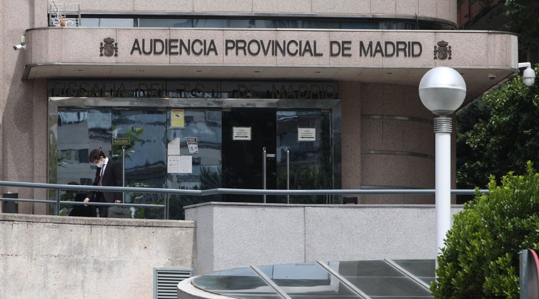 Entrada a la Audiencia Provincial de Madrid.