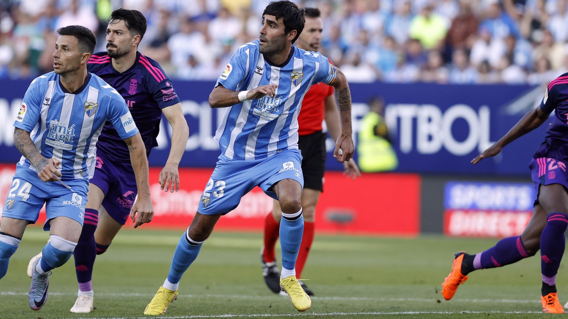 El jugador del Málaga Alberto Escassi, en el partido contra el Cartagena