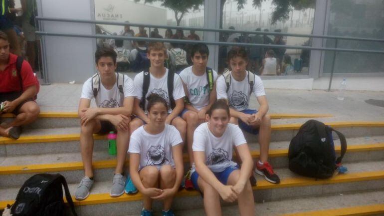 El equipo del Club Natación Pabellón Ourense, categoría infantil, en el Campeonato de España en Málaga