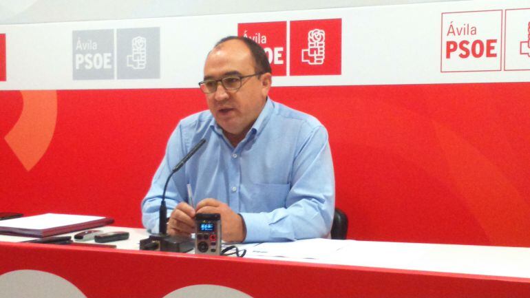 Pedro José Muñoz, candidato del PSOE al Congreso de los Diputados por la provincia de Ávila