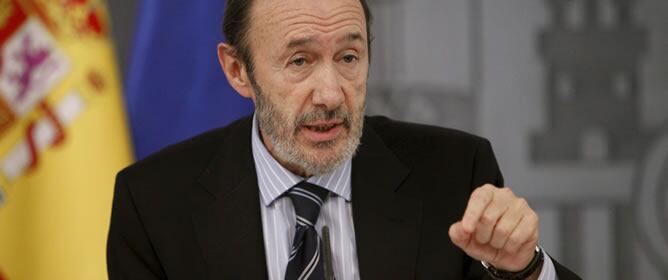 Rubalcaba ofrece a Valcárcel un plan de seguridad para el Gobierno murciano