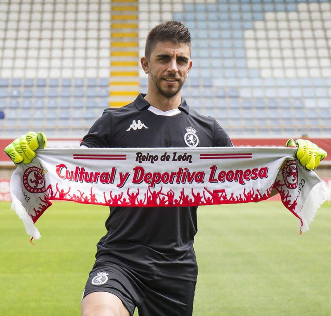 Irureta, durante su presentación como jugador de la Cultural