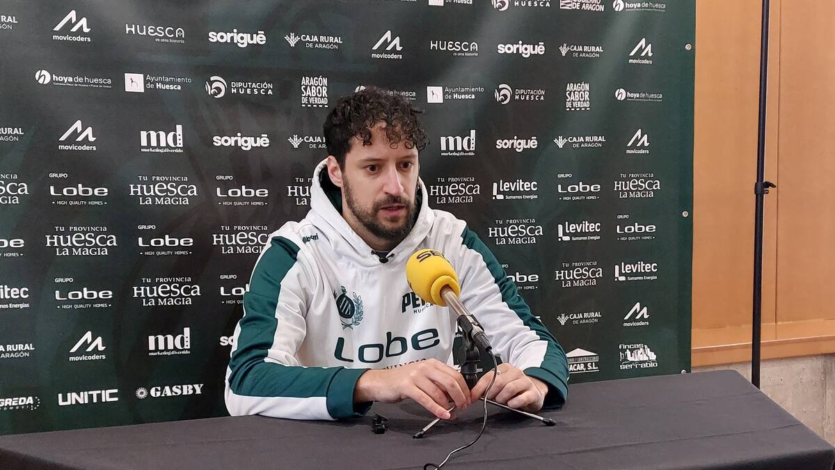Santi Cerdán en la previa del partido del Peñas ante Bisbal Gironés