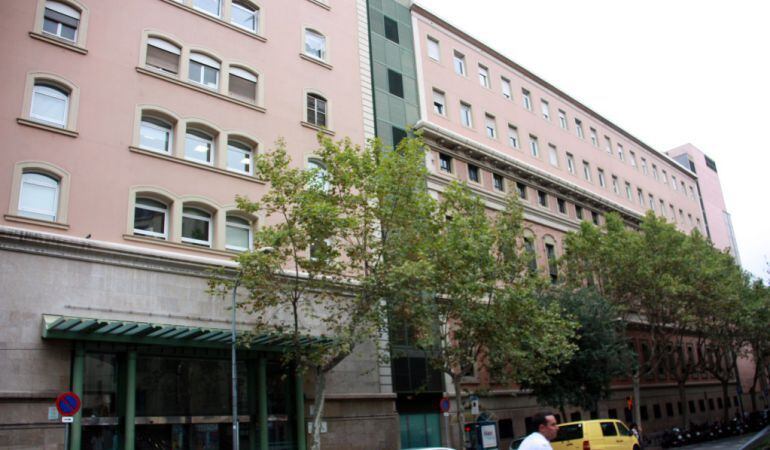 La víctima va ser traslladada a l&#039;Hospital Clínic de Barcelona