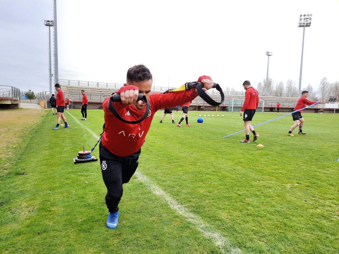Menudo, durante la sesión que la Cultural celebró este viernes en Puente Castro