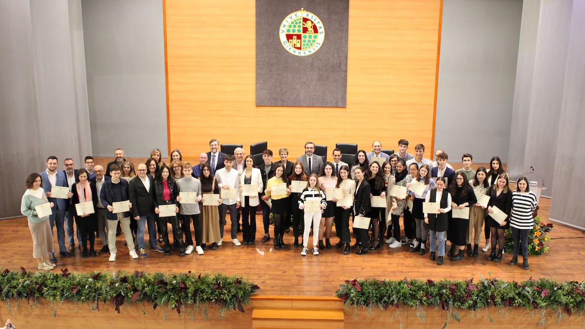 La Universidad de Jaén (UJA) reconoce a los 30 estudiantes con las mejores calificaciones de admisión en el curso académico 2022-2023