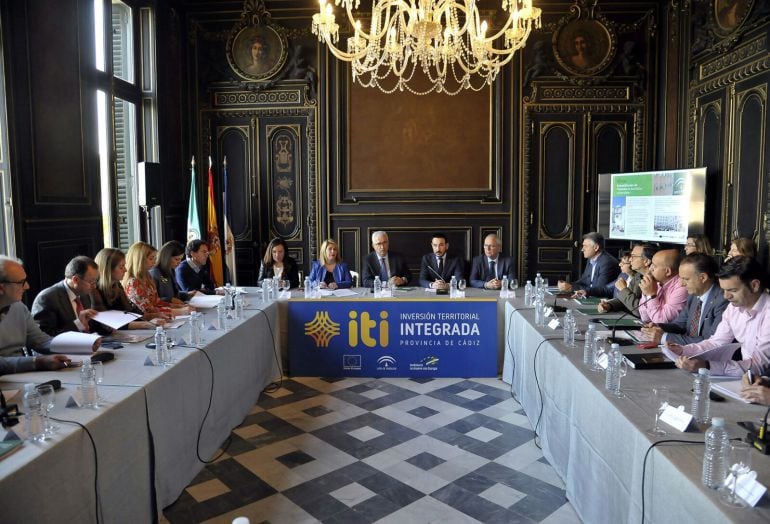 El vicepresidente de la Junta de Andalucía, Manuel Jiménez Barrios ha presentado en Jerez estas subvenciones