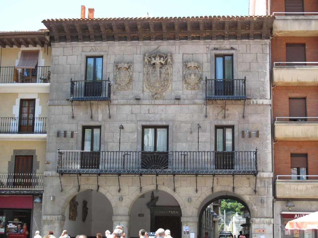 Ayuntamiento de Deba, en una imagen de archivo