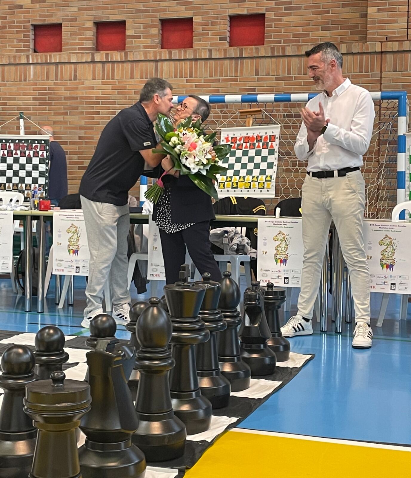 270 ajedrecistas rinden homenaje al profesor Emilio Rodríguez