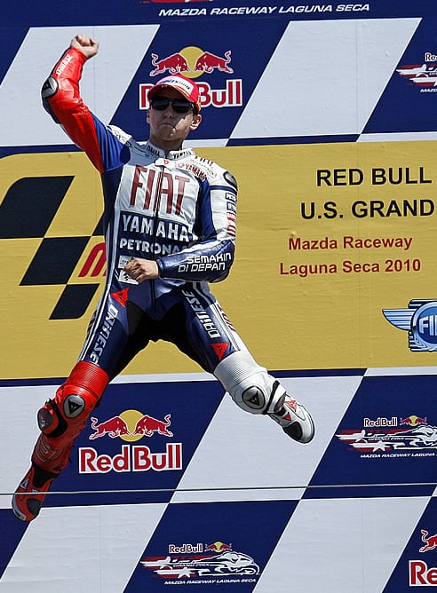 Lorenzo celebra su victoria en Laguna Seca