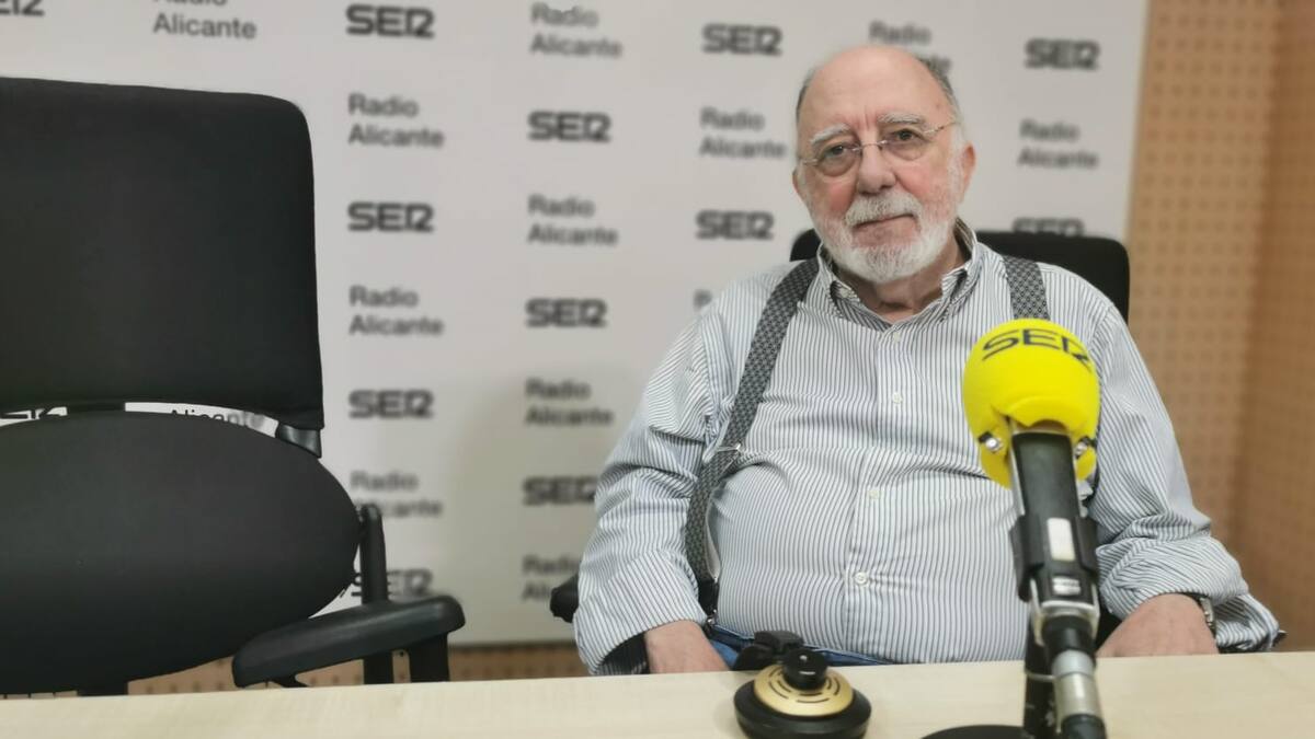 ANTONIO GARCÍA MIRALLES, CABEZA DE LISTA DEL PSOE POR ALICANTE EN LAS ELECCIONES DE 1982, EN HOY POR HOY ALICANTE (2022-10-28)