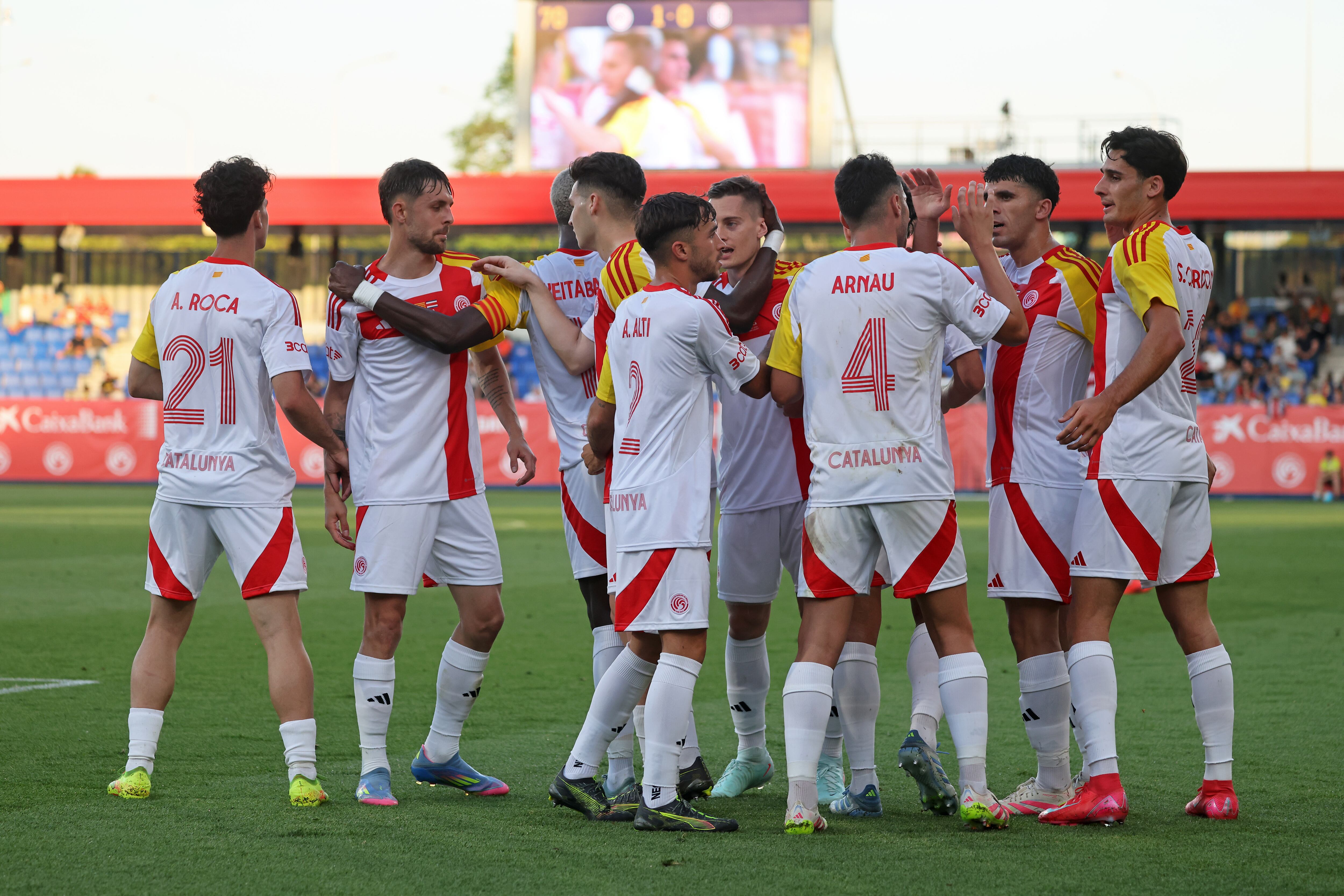 Catalonia players celebrate during the friendly match between Catalonia and Costa Rica at the Johan Cruyff Stadium in Barcelona, Spain, on May 28, 2025. (Photo by Joan Valls/Urbanandsport/NurPhoto via Getty Images)