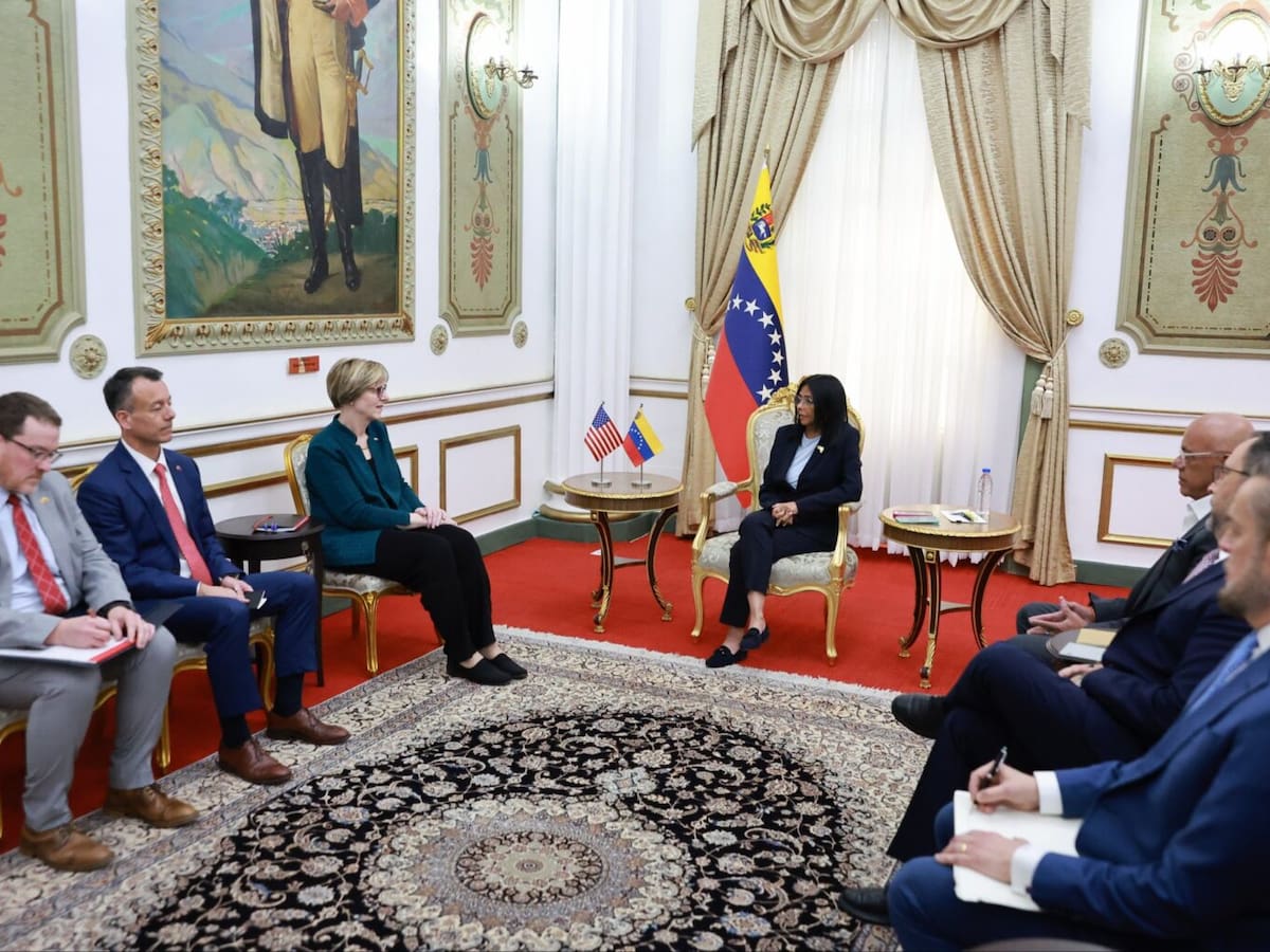 Reabre la embajada de Estados Unidos en Venezuela tras el nombramiento de Laura Dogu como encargada de negocios en el país