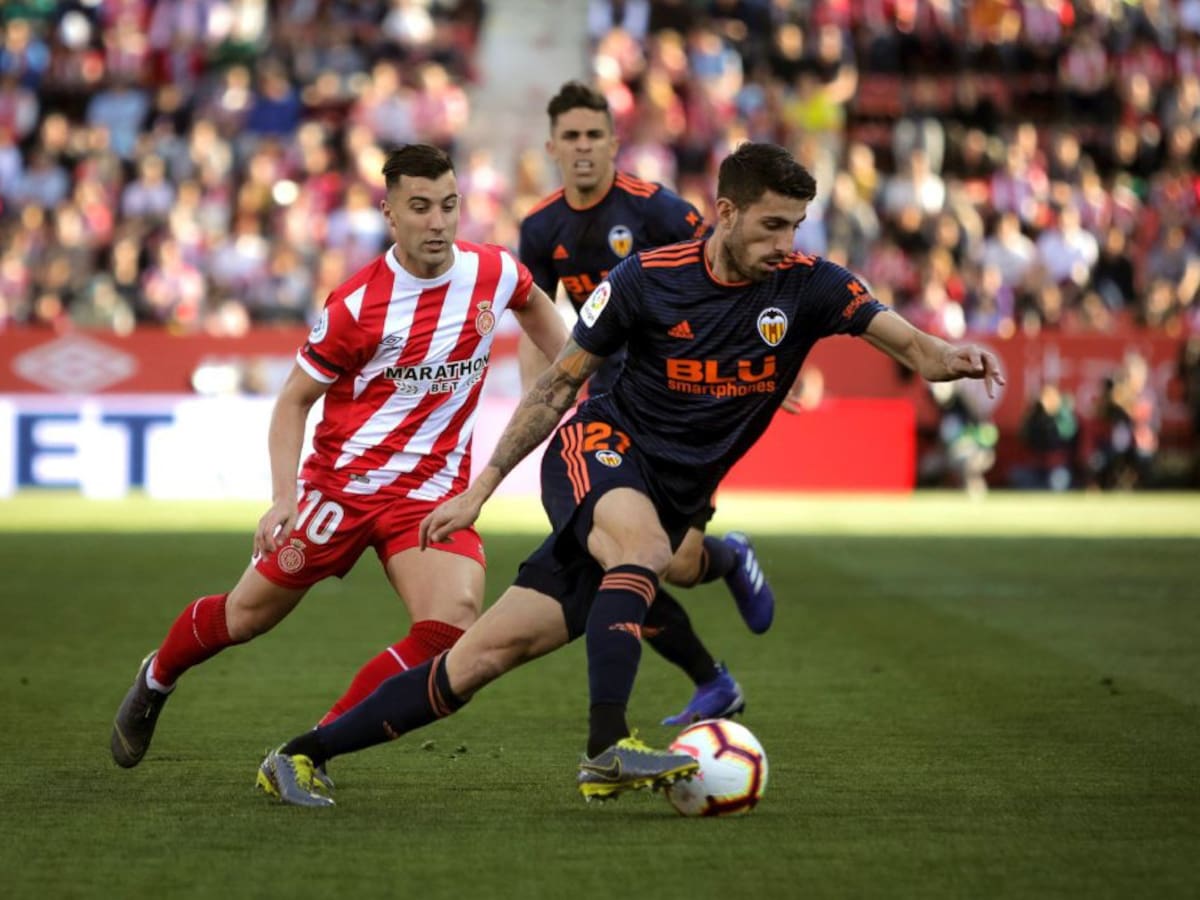 Un gol de Ferrán Torres en el descuento le da el triunfo al Valencia en Montilivi
