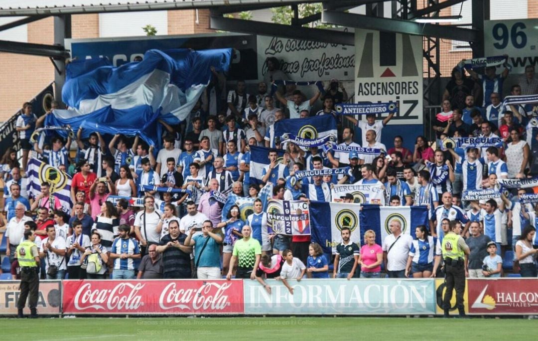 Los aficionados del Hércules en El Collao