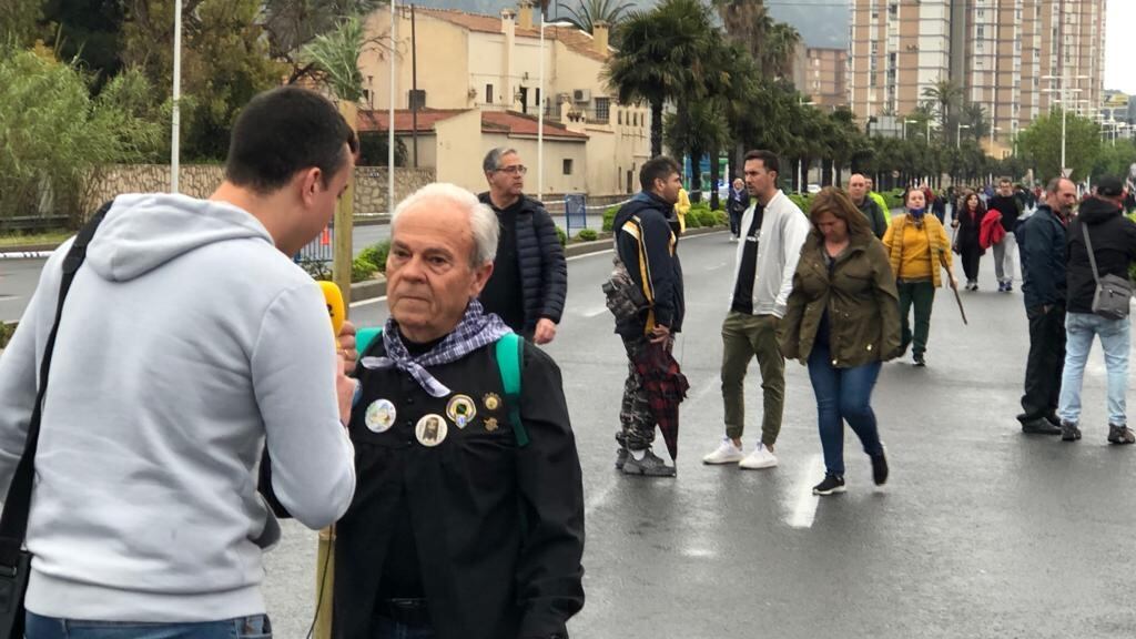 Félix, peregrino de 72 años que ha realizado la romería descalzo