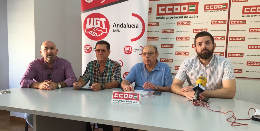 CCOO y UGT piden la participación ciudadana en la concentración de este miércoles por los mayores