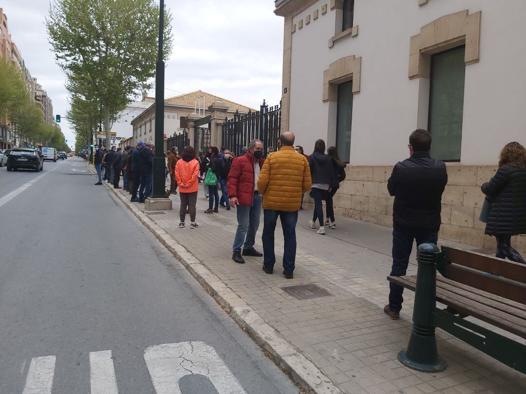 Usuarios del Departamento de Salud de Alcoy citados la pasada semana para vacunarse en Alcoy