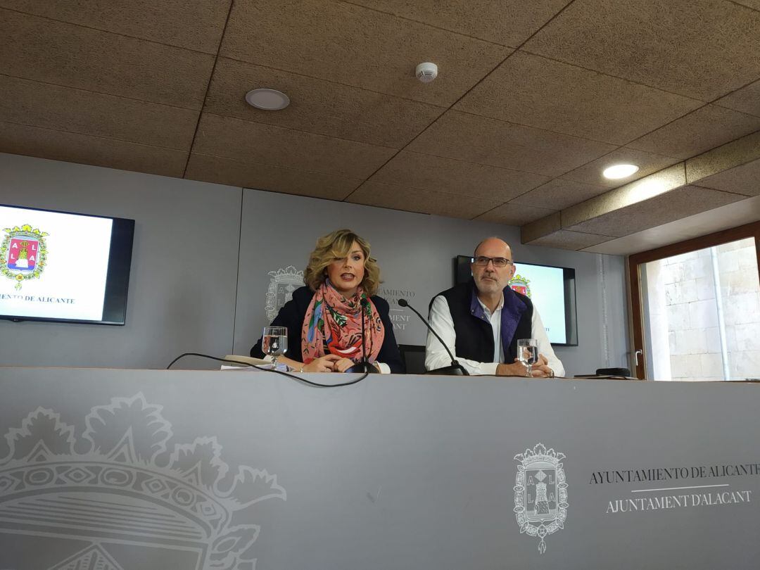 mari Carmen Sánchez y Manuel Villar