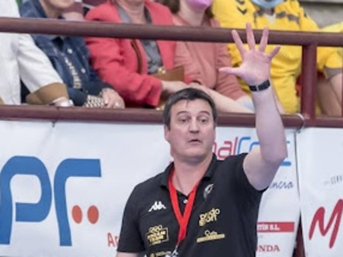 El entrenador del Tubos Aranda, Mariano Ortega, repasa en la SER la previa al inicio de la pretemporada