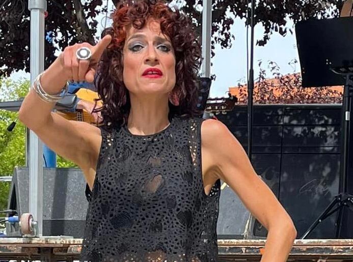 Eva Vallejo impartirá este viernes un taller de danza y movimiento de libre expresión