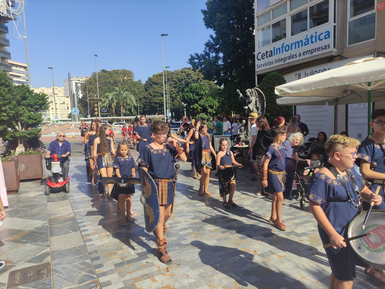 Desfile infantil de Carthagineses y Romanos