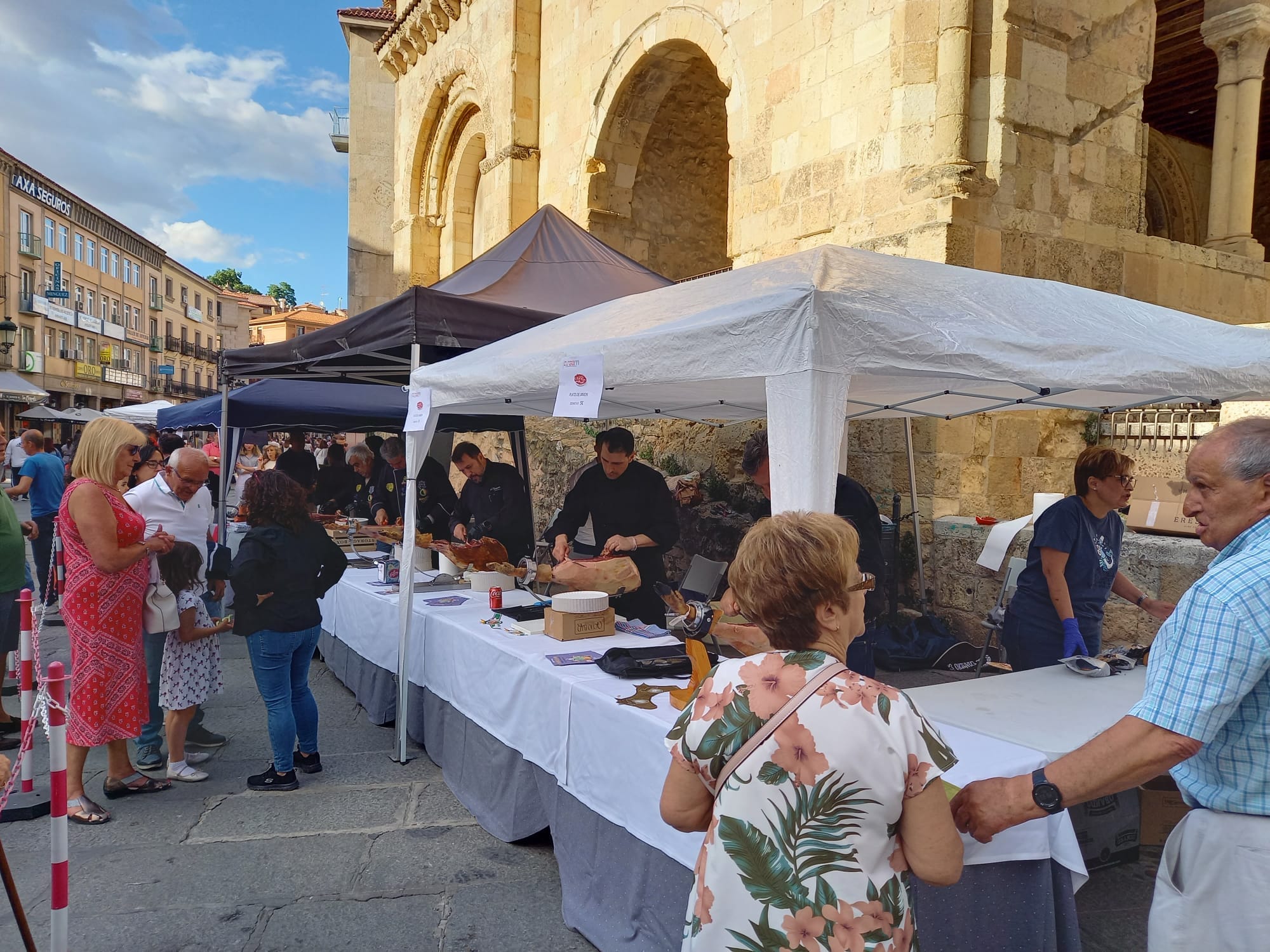 Cata de jamón solidaria a favor de la Asociación Segoviana de Esclerosis Múltiple