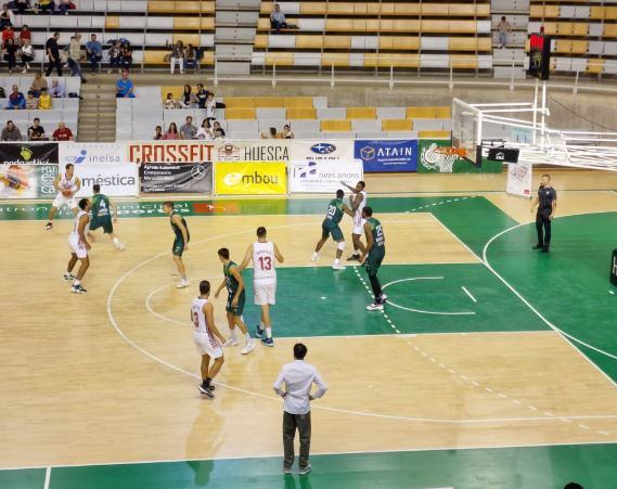 Lobe Huesca La Magia vencía a Cartagena en el estreno liguero