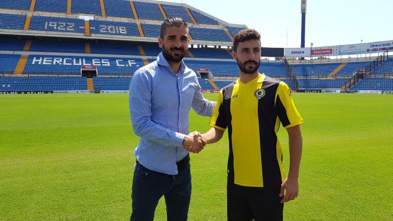 Diego Benito, junto a Javier Portillo, en su presentación