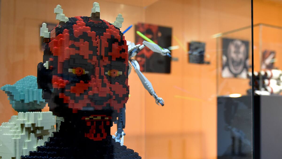 El universo de Stars War conquista Cuenca son miles de piezas de Lego