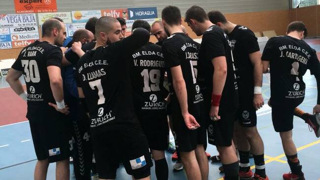 El vestuario eldense se ha conjurado para volver a una Fase de Ascenso